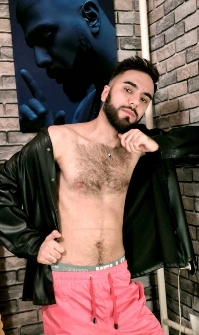 Парень Осман